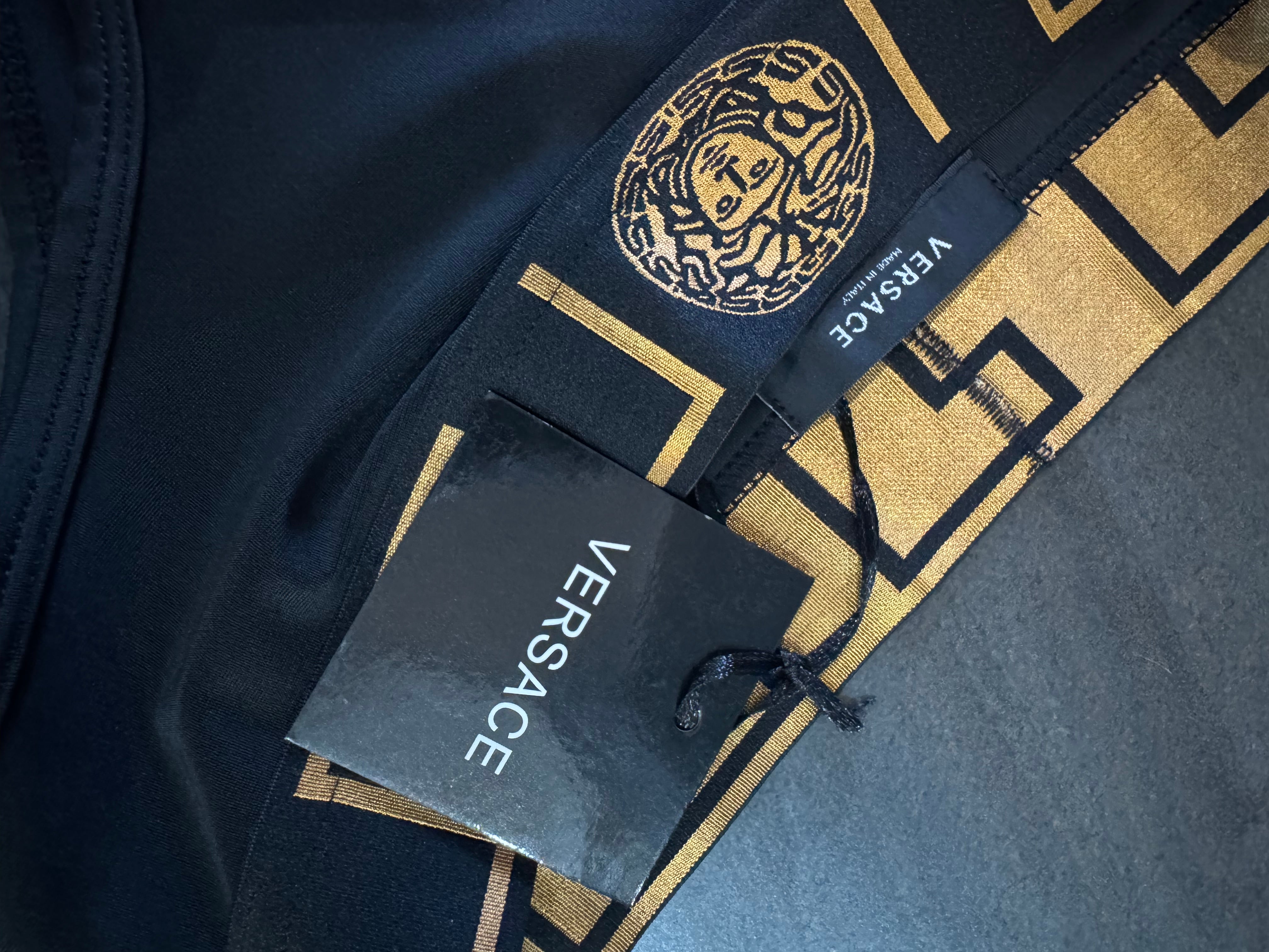 Traje de baño 2 piezas negro V